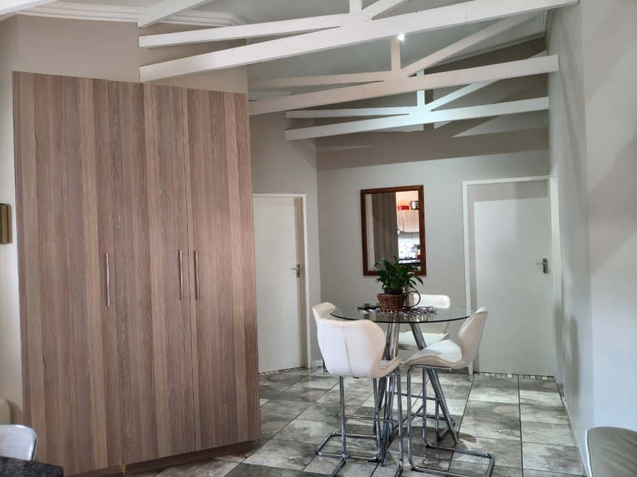 3 Bedroom Property for Sale in Waterval East North West